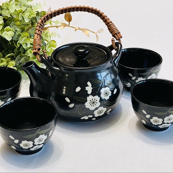 Teavana Other - TEAVANA TEA SET fine porcelain 7 Piece Set Black Teapot lid teacups + strainer
